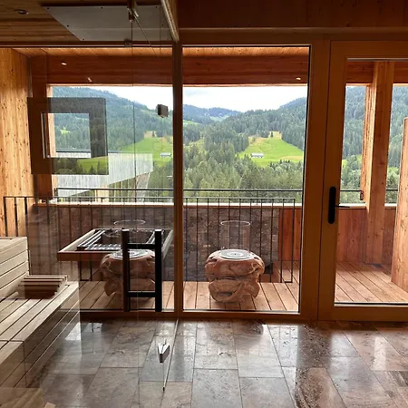 Alpenu Chaletwohnung Hektors Appartamento